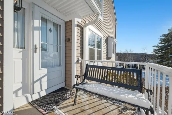 $770,000 | 13 Spencer Lane, Bedminster, NJ 07921