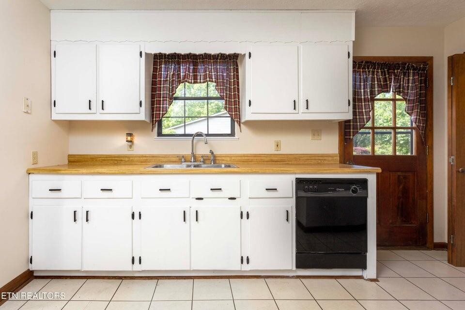 1090 Pin Hook Road Spring City, TN 37381 - Photo 11 of 30 Gallery Image 11