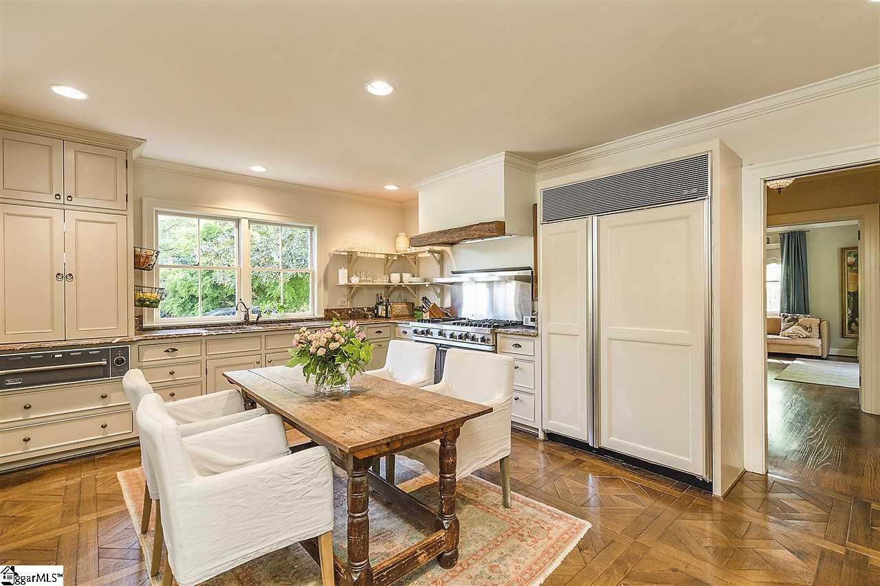104 West Round Hill Road Greenville, SC 29617 - Photo 8 of 24 Gallery Image 8