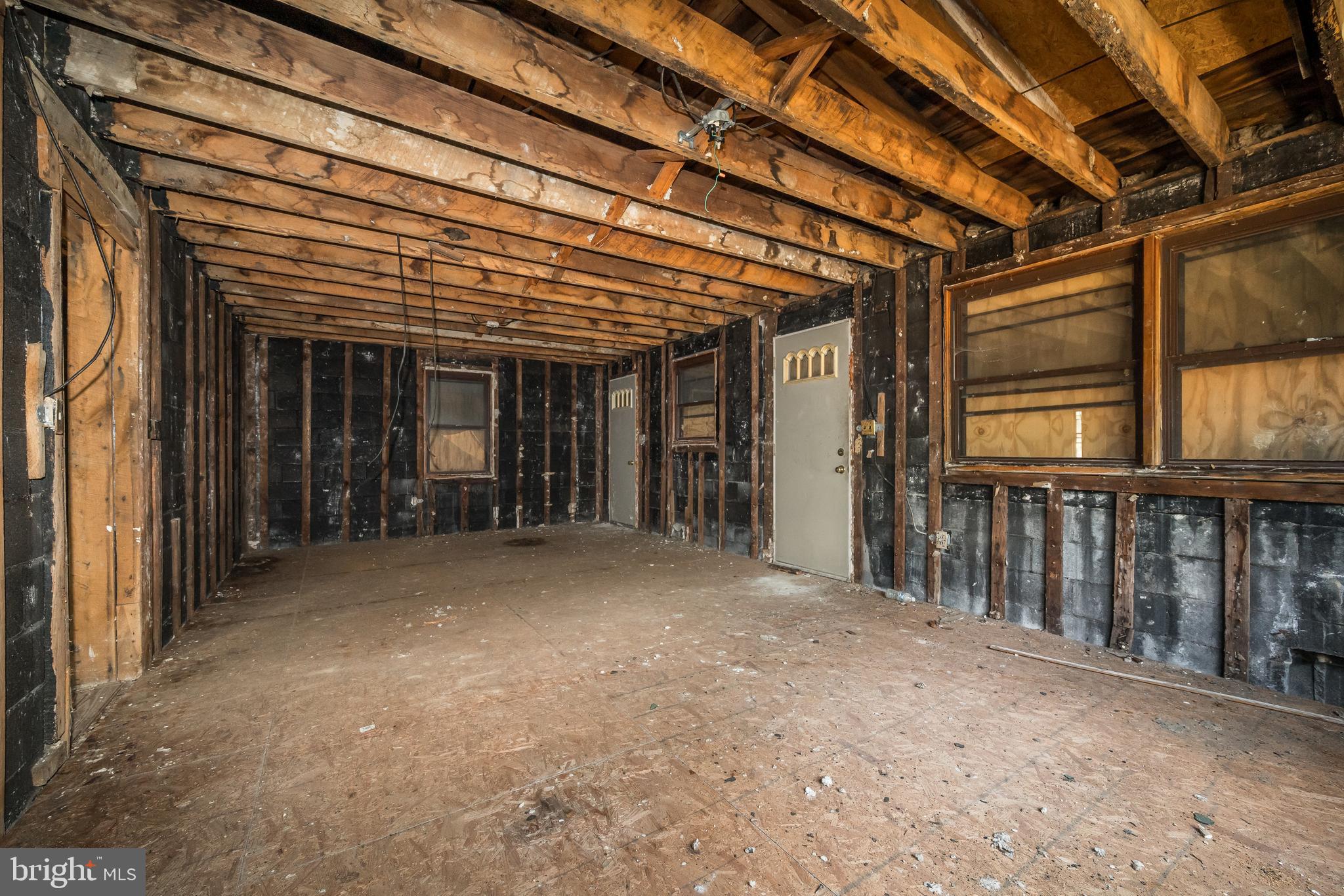 23356 Frederick Road Clarksburg, MD 20871 - Photo 13 of 30 Main Level