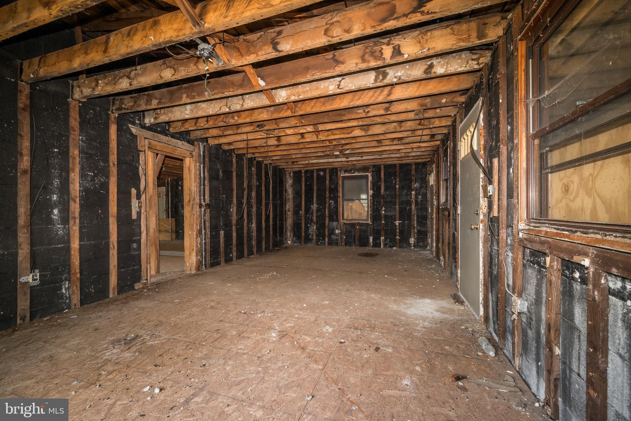 23356 Frederick Road Clarksburg, MD 20871 - Photo 14 of 30 Main Level