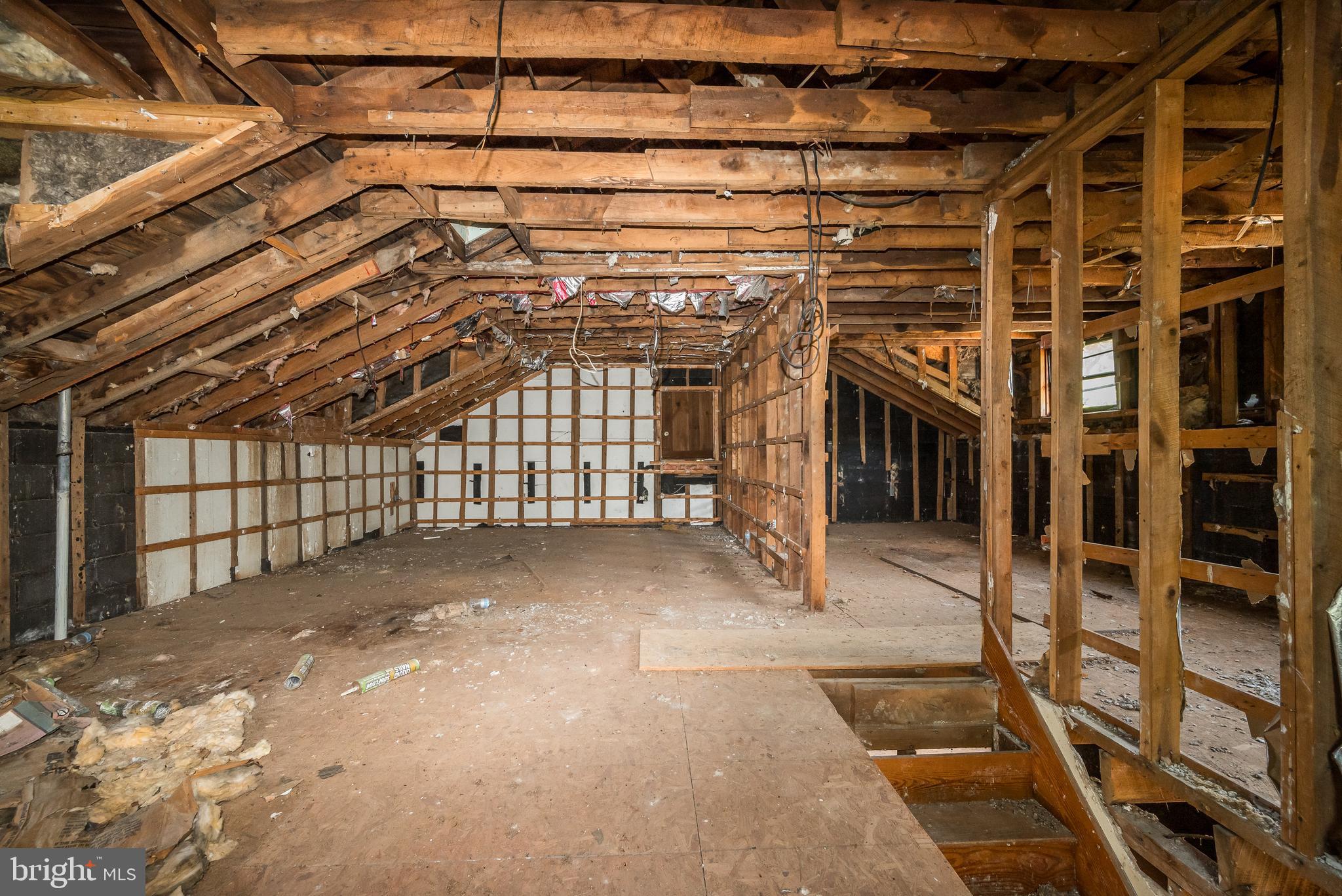 23356 Frederick Road Clarksburg, MD 20871 - Photo 16 of 30 Upper Level