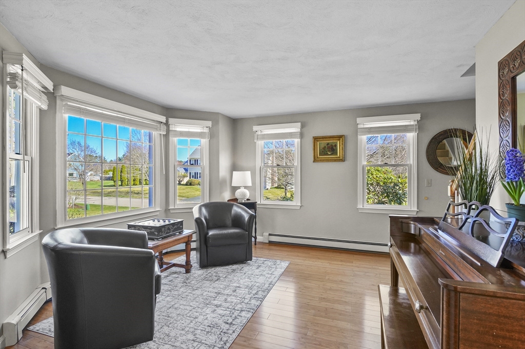 17 Henrys Path Upton, MA 01568 - Photo 3 of 41 Gallery Image 3