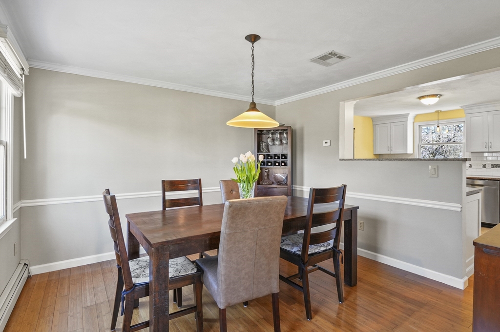 17 Henrys Path Upton, MA 01568 - Photo 7 of 41 Gallery Image 7