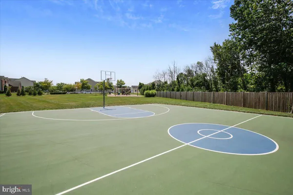 $425,000 | 3641 Spring Hollow Lane, Unit 3641, Frederick, MD 21704