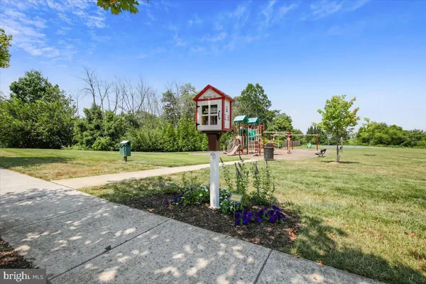 $425,000 | 3641 Spring Hollow Lane, Unit 3641, Frederick, MD 21704