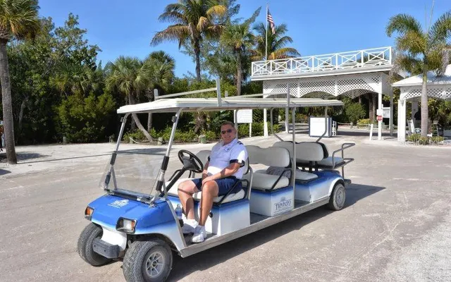 a view of a tennis court