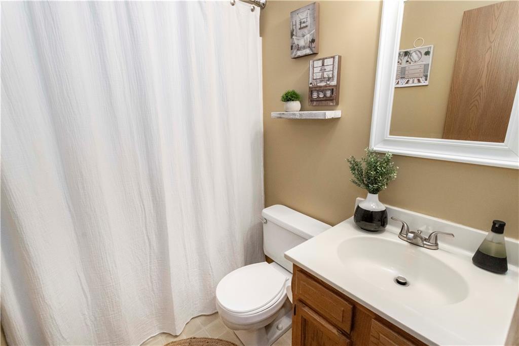 1817 Eagles Ridge Court Hidden Valley, PA 15502 - Photo 33 of 50 a bathroom with a sink and a toilet