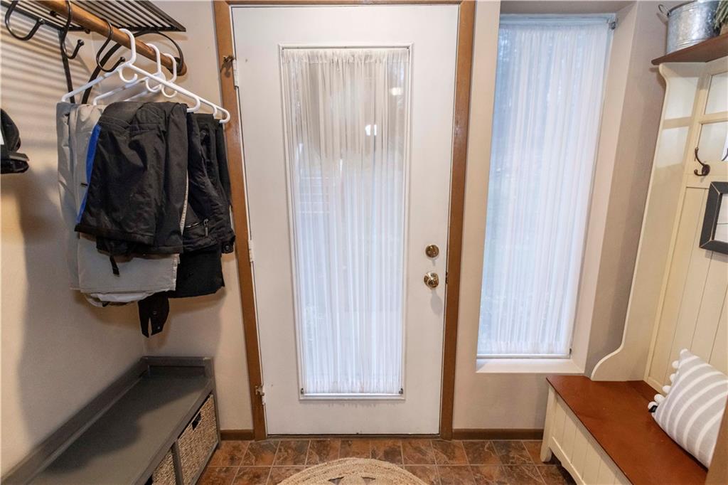 1817 Eagles Ridge Court Hidden Valley, PA 15502 - Photo 6 of 50 a view of walk in closet