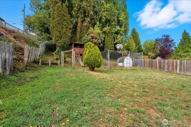 $669,950 | 13633 42nd Avenue South, Tukwila, WA 98168