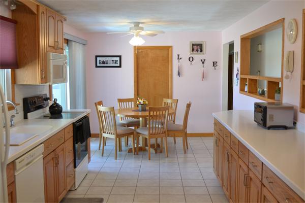 8 Theresa Road Stoneham, MA 02180 - Photo 11 of 28 Gallery Image 11
