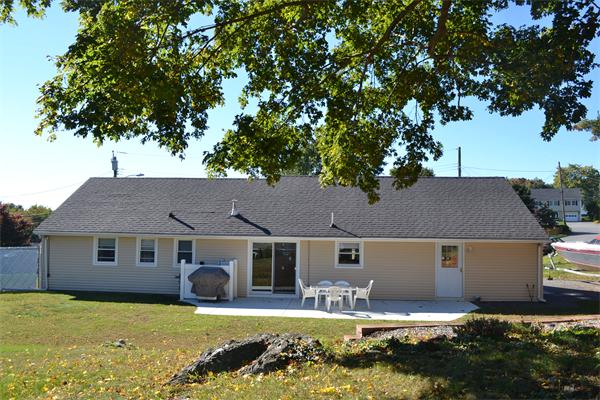 8 Theresa Road Stoneham, MA 02180 - Photo 21 of 28 Gallery Image 21