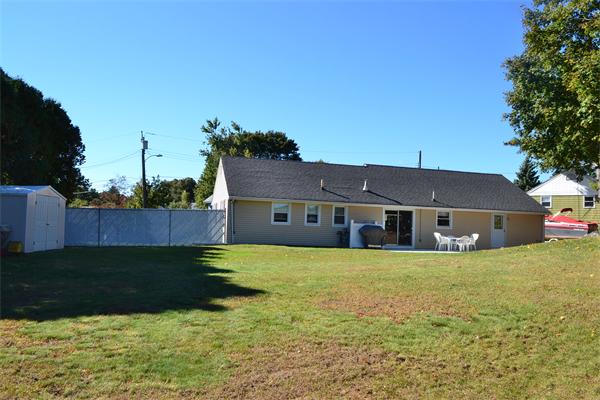 8 Theresa Road Stoneham, MA 02180 - Photo 22 of 28 Gallery Image 22