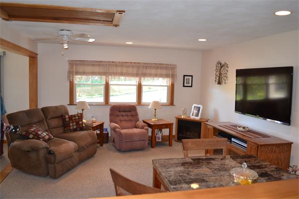 8 Theresa Road Stoneham, MA 02180 - Photo 6 of 28 Gallery Image 6