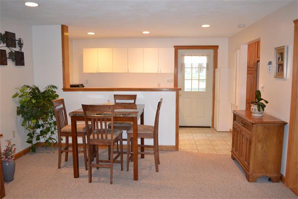 8 Theresa Road Stoneham, MA 02180 - Photo 7 of 28 Gallery Image 7