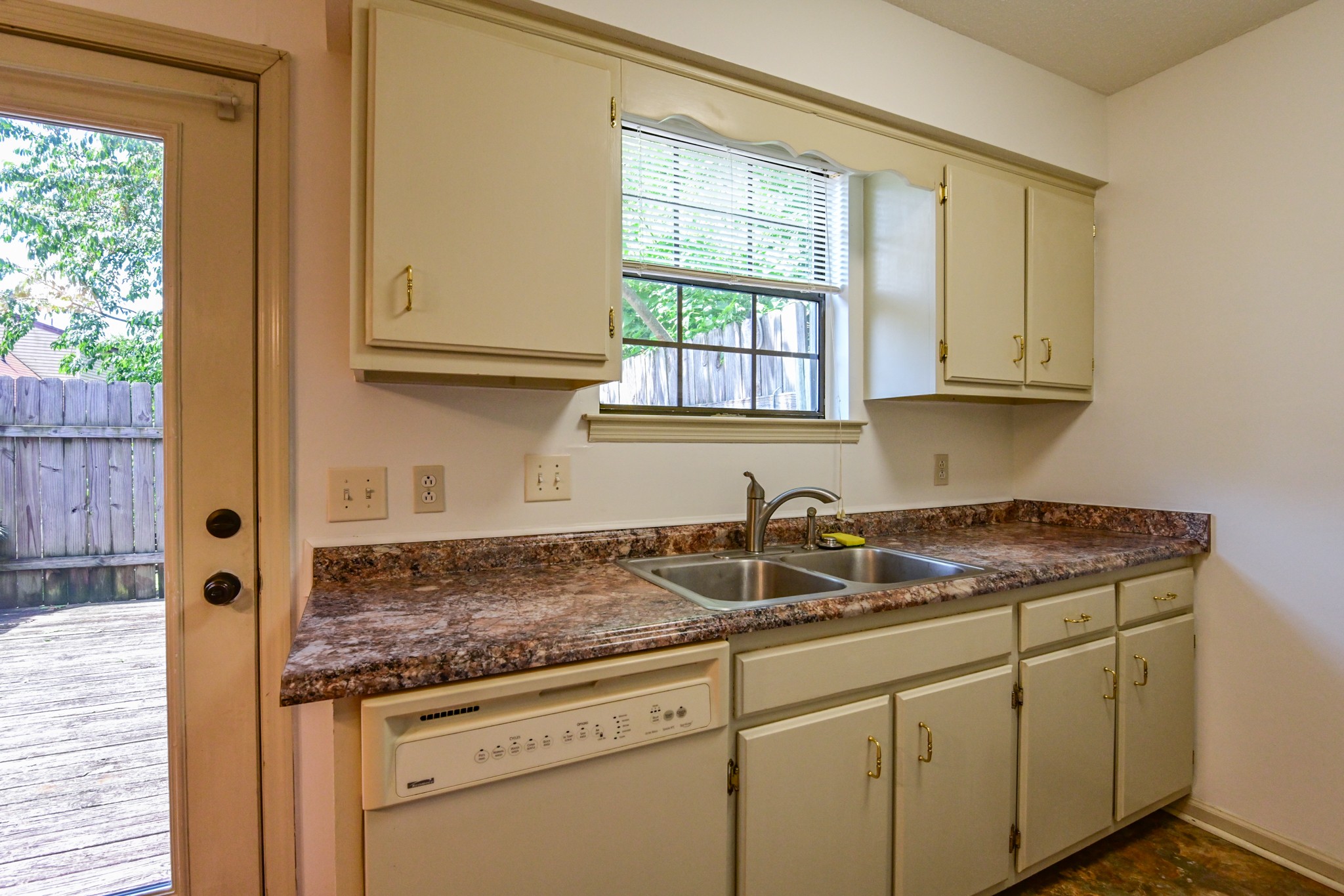 1334 Quail Valley Road Nashville, TN 37214 - Photo 14 of 23 Gallery Image 14