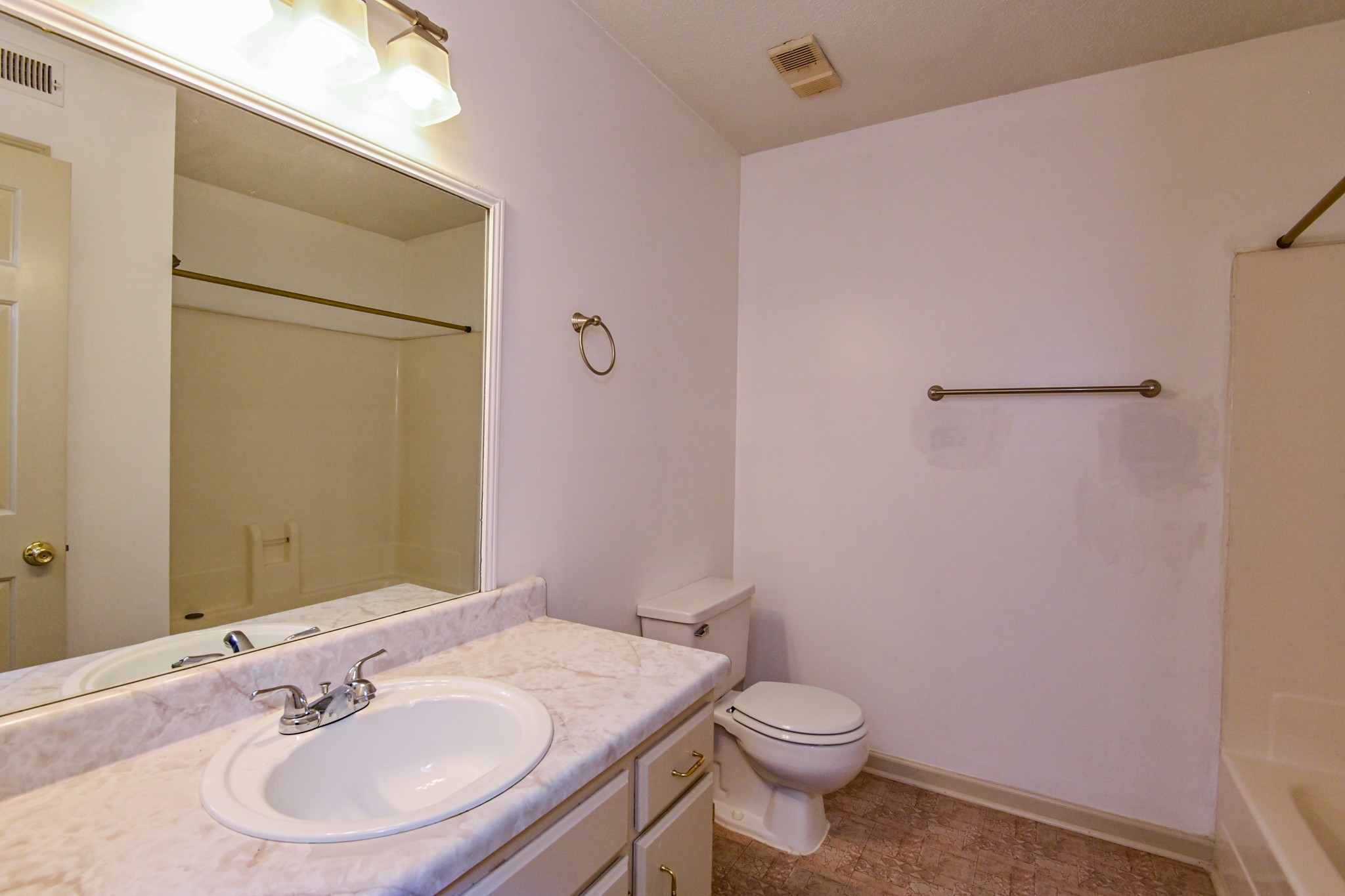 1334 Quail Valley Road Nashville, TN 37214 - Photo 21 of 23 Gallery Image 21
