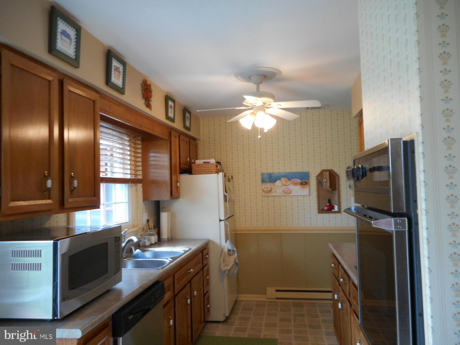 2303 Bachmans Valley Road Manchester, MD 21102 - Photo 8 of 30 Kitchen