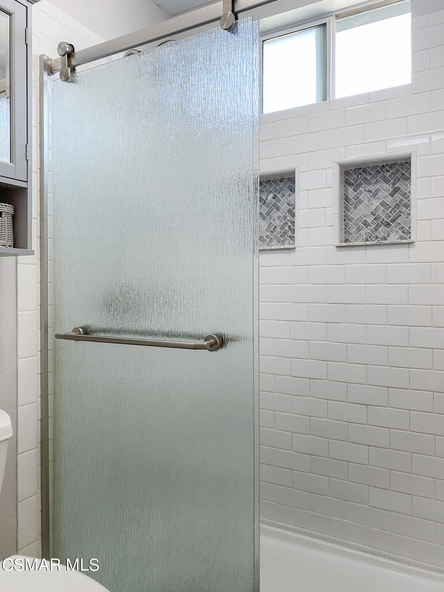 3974 Cochran Street, Unit 80 Simi Valley, CA 93063 - Photo 21 of 33 a bathroom with a shower