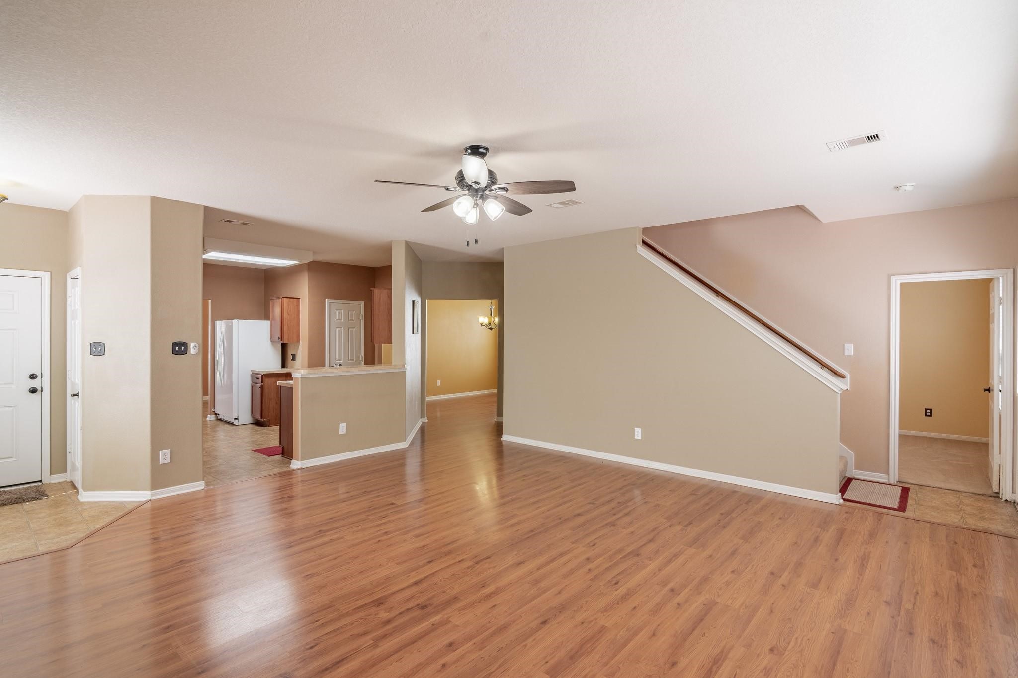 22626 Goss Spring Court Spring, TX 77373 - Photo 8 of 34
