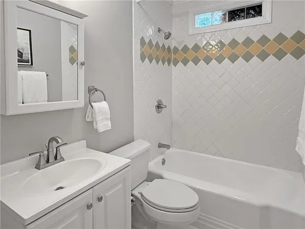 $1,850 | 656 Timm Valley Road Northeast, Atlanta, GA 30305