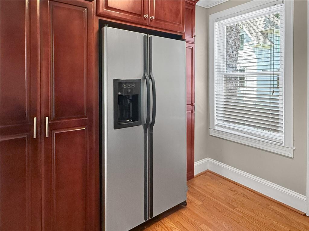 656 Timm Valley Road Northeast Atlanta, GA 30305 - Photo 9 of 19