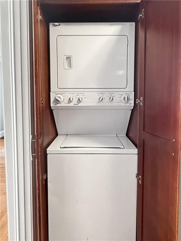 656 Timm Valley Road Northeast Atlanta, GA 30305 - Photo 10 of 19