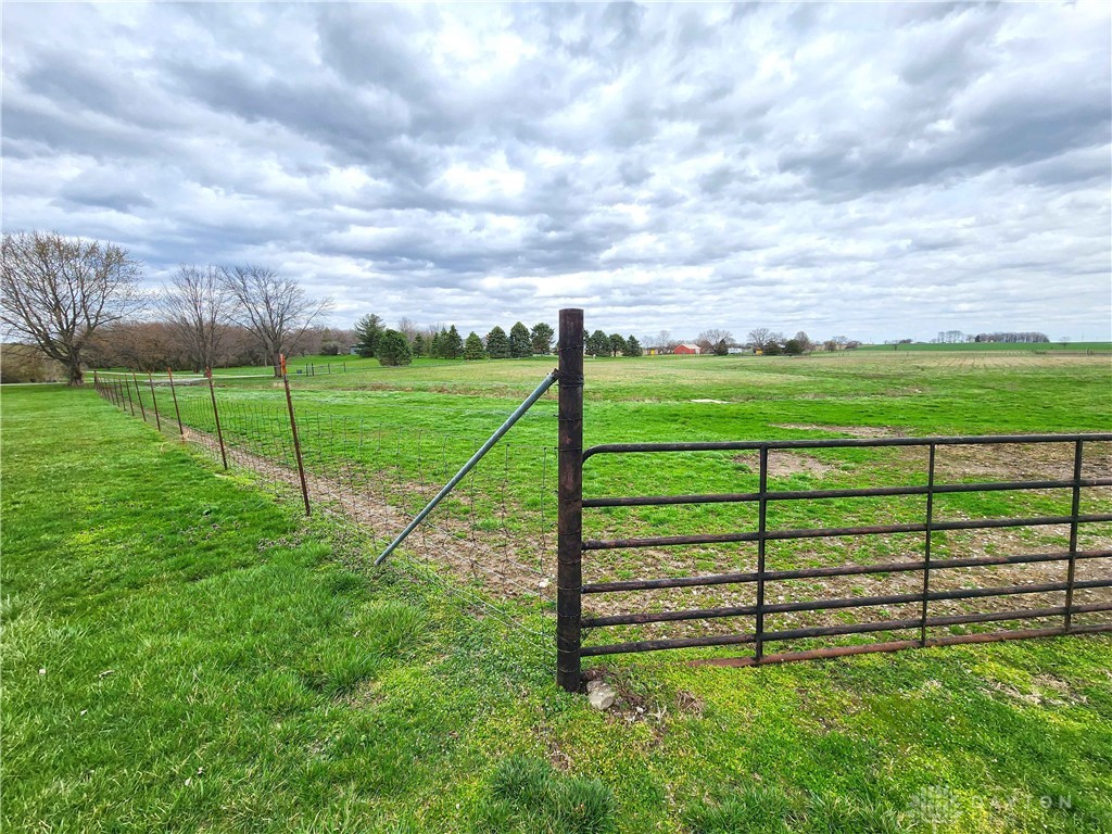 5469 Davis Road Jamestown, OH 45335 - Photo 6 of 50 Gallery Image 6