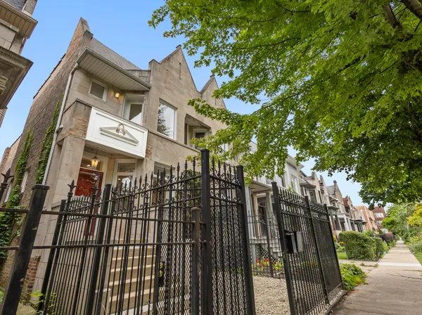 $549,900 | 6505 South Woodlawn Avenue, Chicago, IL 60637