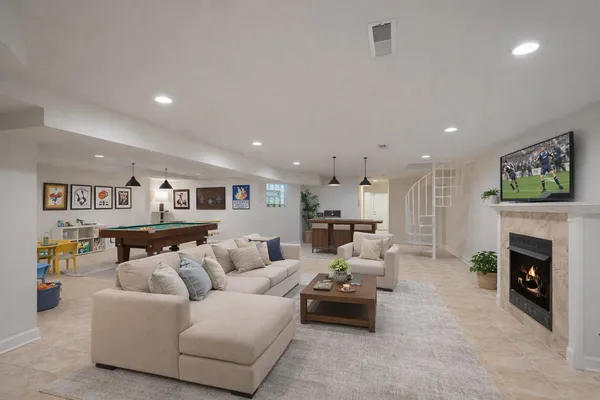$549,900 | 6505 South Woodlawn Avenue, Chicago, IL 60637