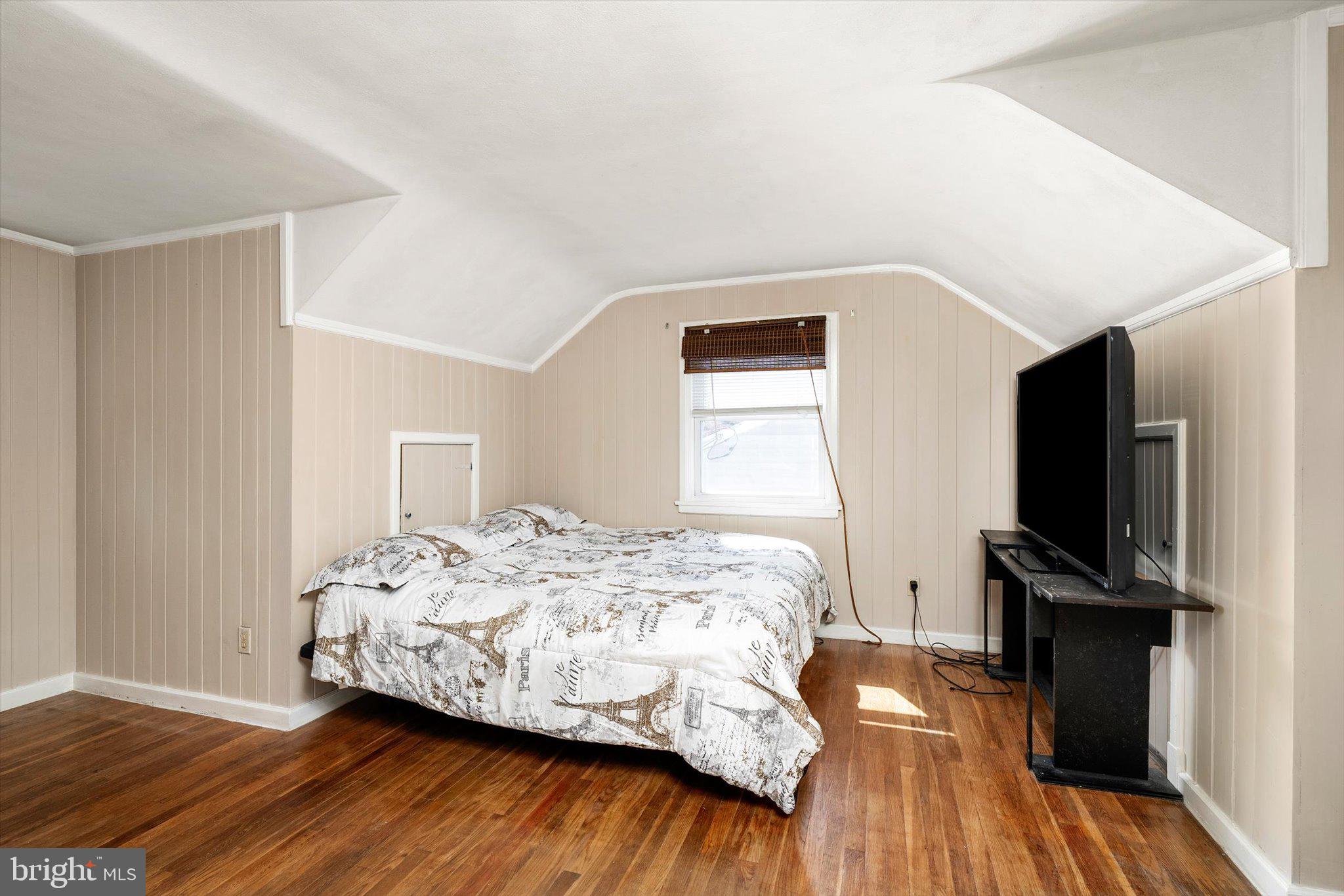 3639 State Extension Trenton, NJ 08619 - Photo 20 of 33 Cozy attic retreat with natural light.