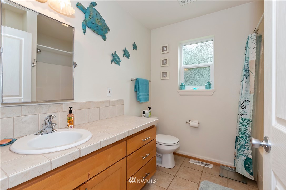 15022 Sidney Road Southwest Port Orchard, WA 98367 - Photo 19 of 33 Gallery Image 19