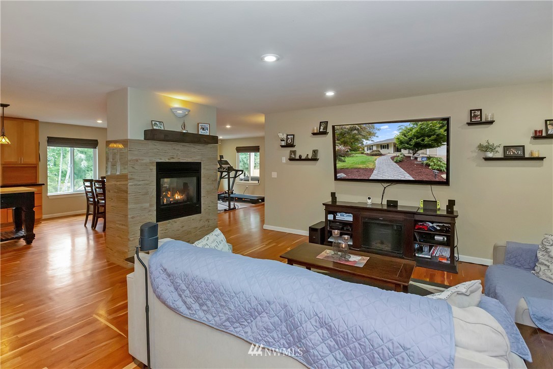 15022 Sidney Road Southwest Port Orchard, WA 98367 - Photo 10 of 33 Gallery Image 10