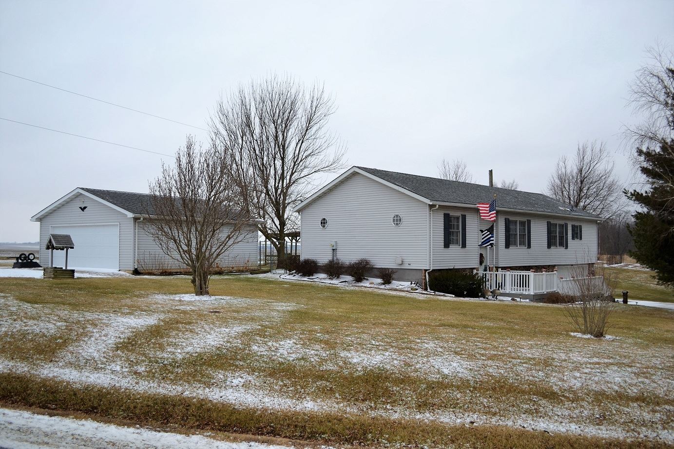 1635 Matson Road Jacksonville, IL 62650 - Photo 1 of 43