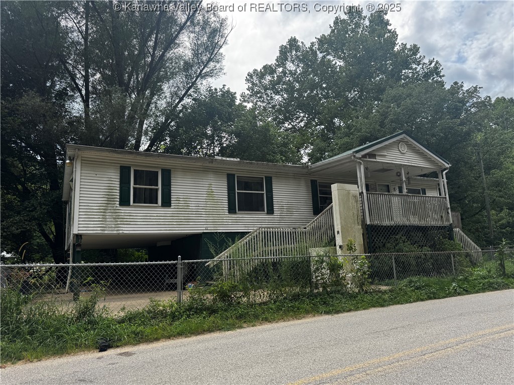 1275 Trace Fork Road Chapmanville, WV 25508 - Photo 1 of 9 Gallery Image 1