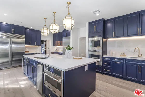 $18,495 | 17230 1/2 Silver Lane, Encino, CA 91316