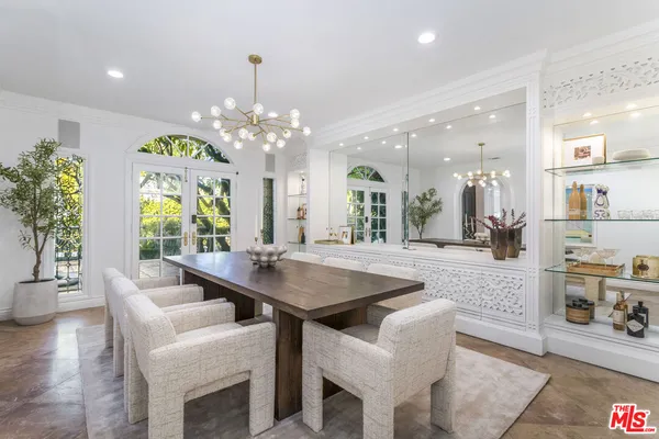 $18,495 | 17230 1/2 Silver Lane, Encino, CA 91316