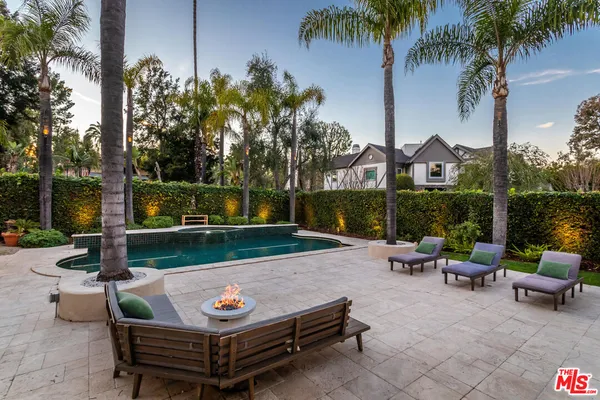 $18,495 | 17230 1/2 Silver Lane, Encino, CA 91316