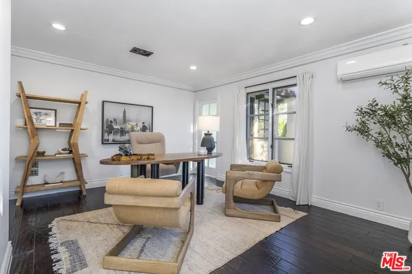 $18,495 | 17230 1/2 Silver Lane, Encino, CA 91316