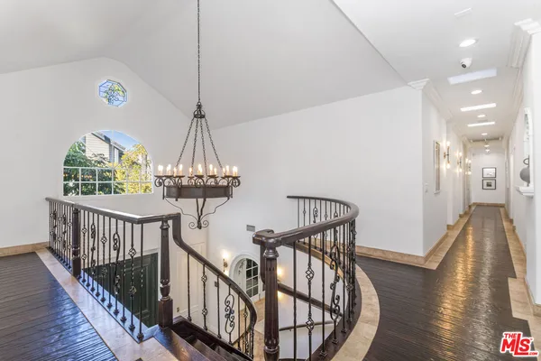 $18,495 | 17230 1/2 Silver Lane, Encino, CA 91316