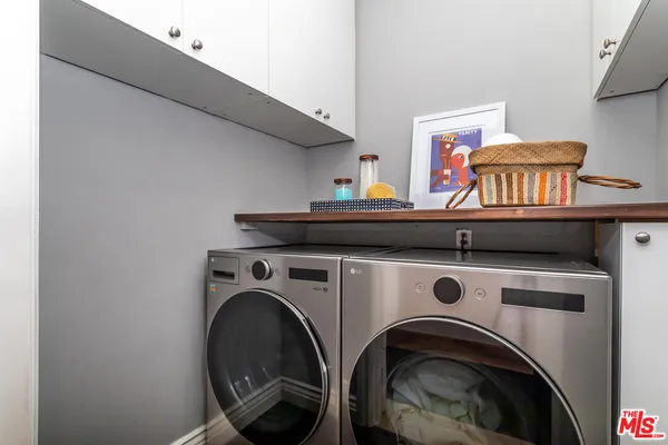 $18,495 | 17230 1/2 Silver Lane, Encino, CA 91316