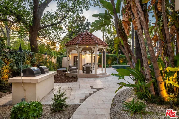 $18,495 | 17230 1/2 Silver Lane, Encino, CA 91316