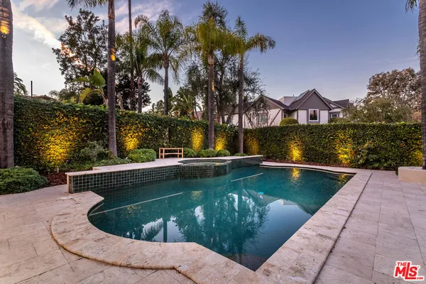 $18,495 | 17230 1/2 Silver Lane, Encino, CA 91316