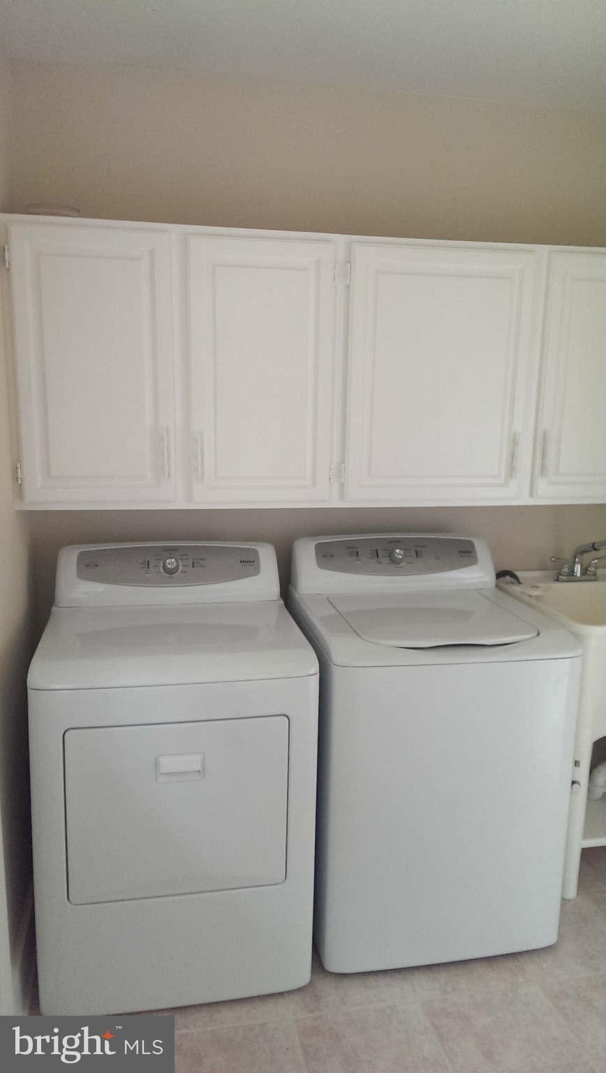 411 Eisner Street Silver Spring, MD 20901 - Photo 8 of 26 Laundry Room