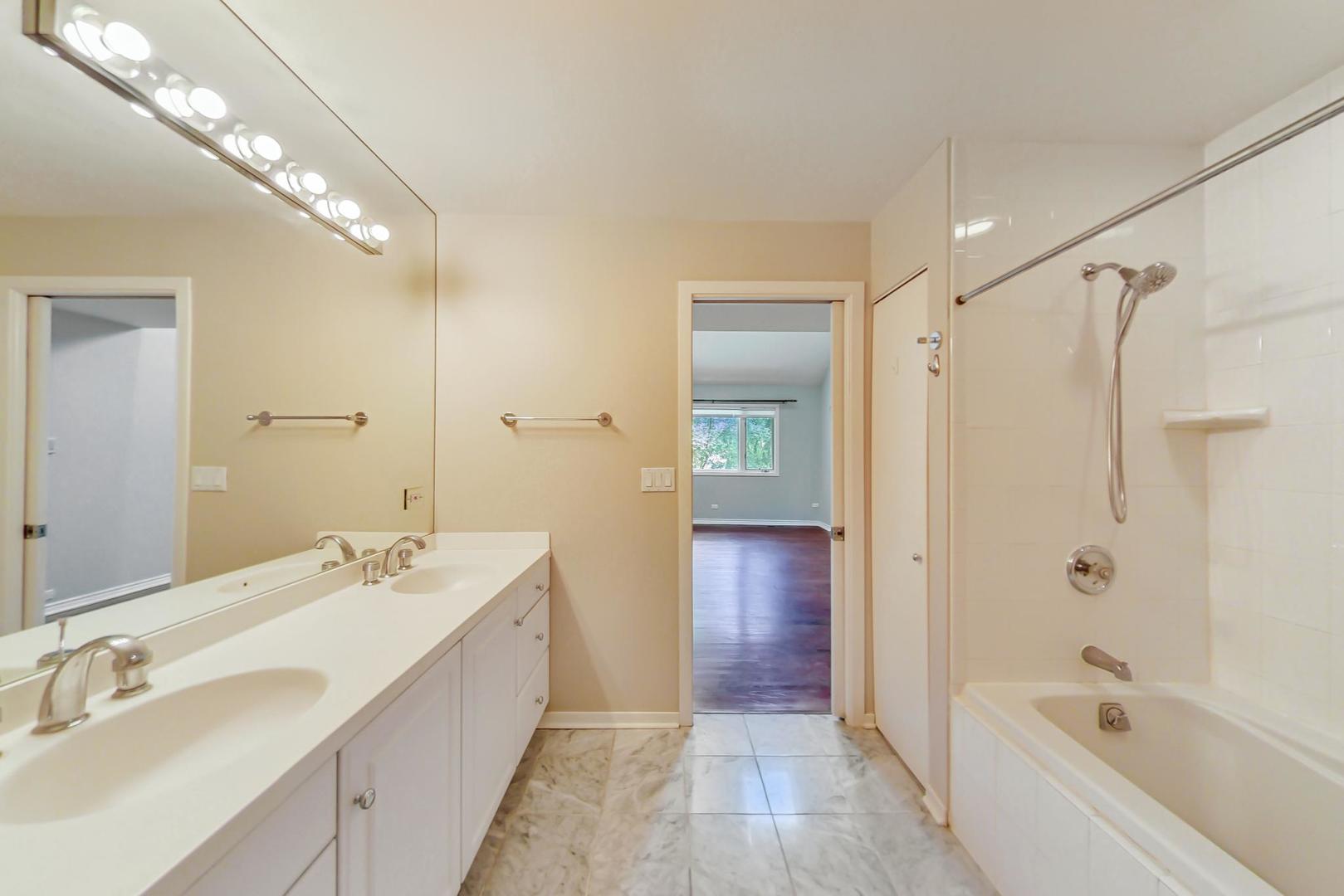 551 Ridge Road Kenilworth, IL 60043 - Photo 22 of 40
