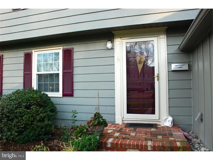 559 Tarrington Road Cherry Hill, NJ 08034 - Photo 2 of 25 a view of entrance