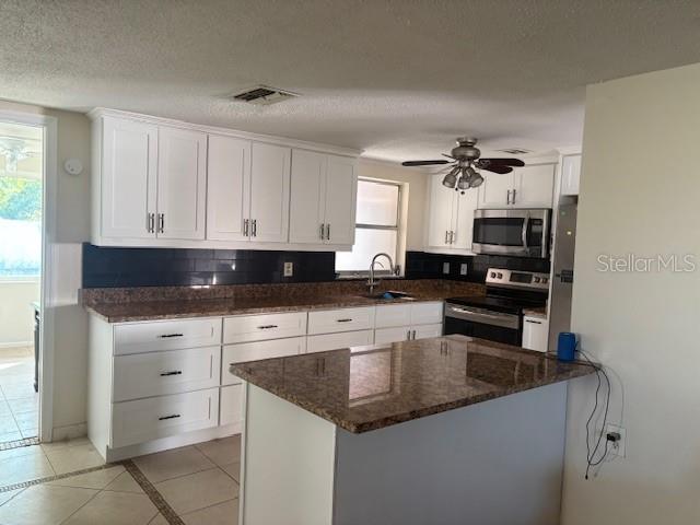 8006 Portage Drive Port Richey, FL 34668 - Photo 6 of 29