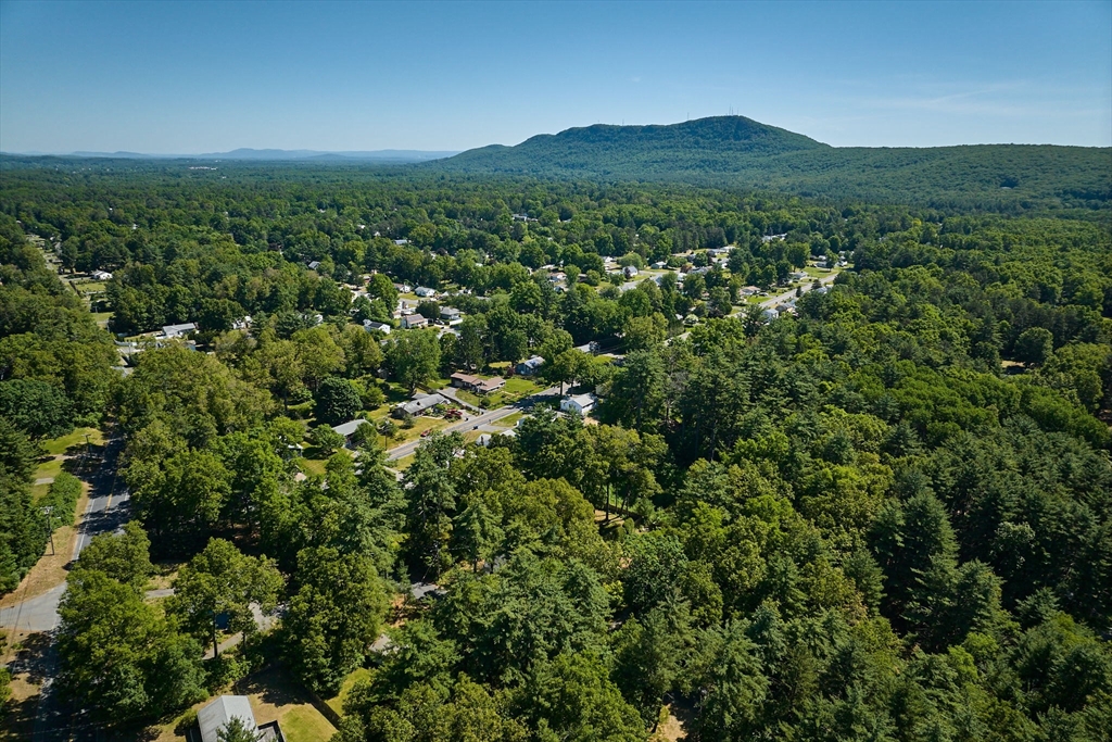 20 Cook Road Easthampton, MA 01027 - Photo 30 of 37