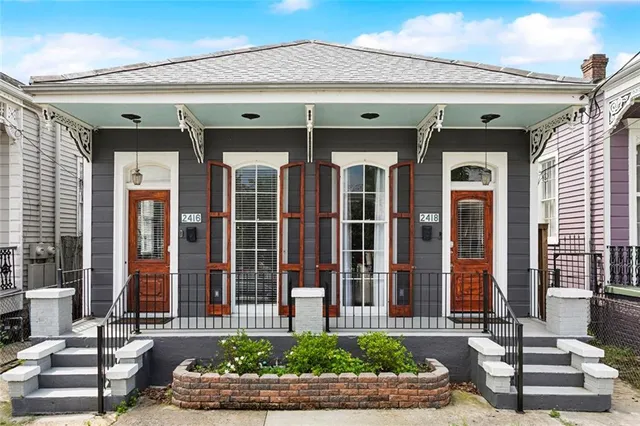 $2,200 | 2418 Constance Street, Unit RIGHT, New Orleans, LA 70130