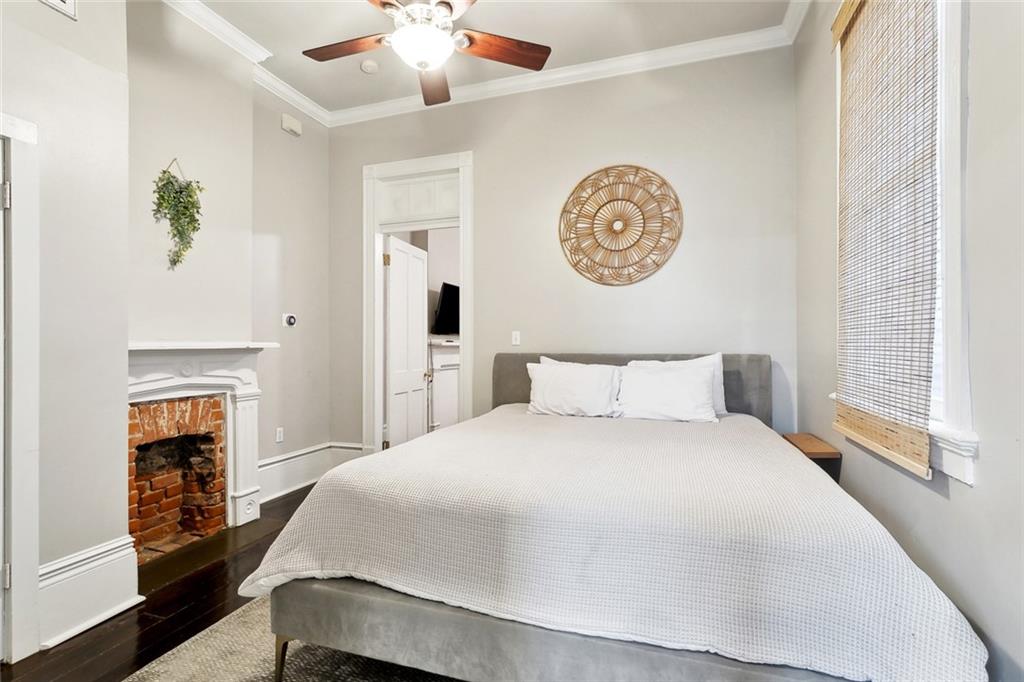 2418 Constance Street, Unit RIGHT New Orleans, LA 70130 - Photo 10 of 13